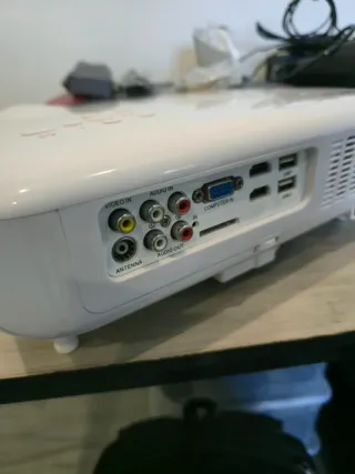 Proyector LED Excelvan Blanco