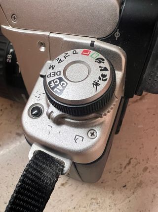 Canon EOS 55 + Objetivo 28-80mm USM