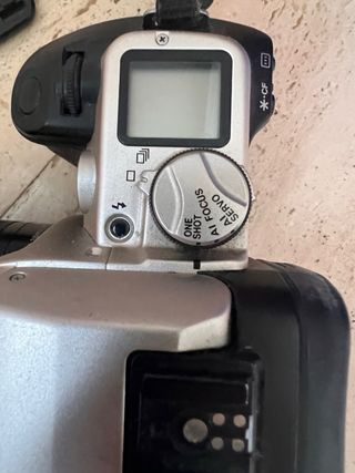 Canon EOS 55 + Objetivo 28-80mm USM