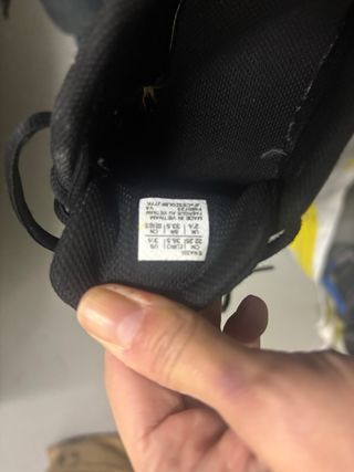 Zapatillas ASICS niña talla 35