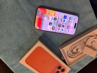 iPhone 17 Pro Naranja Nuevo a estrenar cn garantia