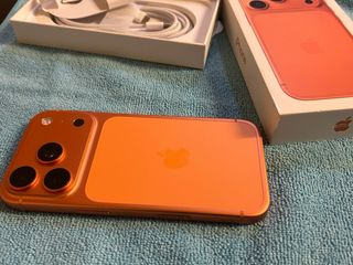 iPhone 17 Pro Naranja Nuevo a estrenar cn garantia