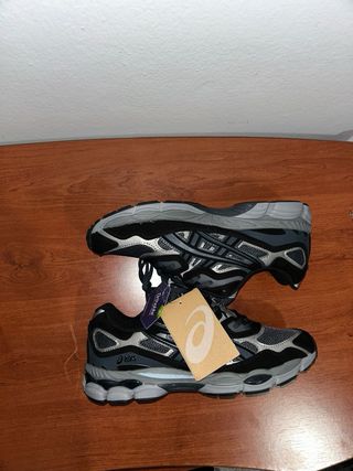 ASICS GEL NYC Talla 43