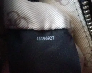 Borsetta Guess 1981 nera 24x32x11 cm circa