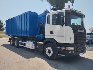 Scania G 440-CAMIONES GANCHO CON GRUA