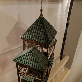 Preciosa Jaula Decorativa, policromada a mano