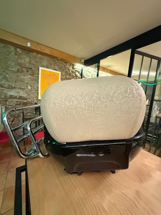 Cajón, parrilla y deflector de viento vespa