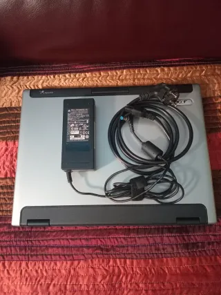 Portátil Acer Aspire 5610