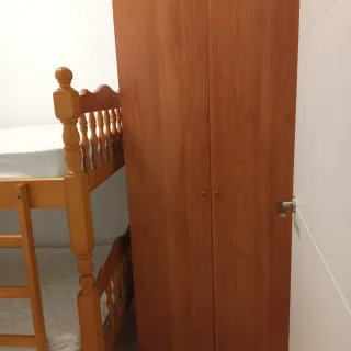 Armario pequeño de madera no se envia