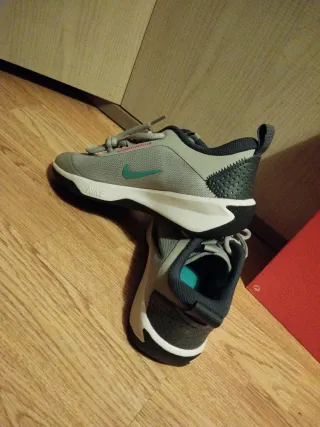 Zapatillas Nike Gris/Teal Talla 36