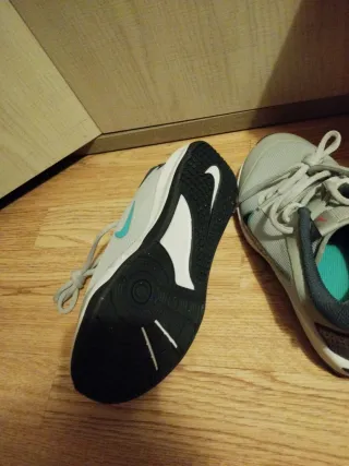 Zapatillas Nike Gris/Teal Talla 36