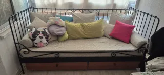 Diván Cama Negro con Cajones