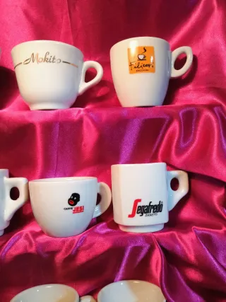 Tazzine da caffè in porcellana