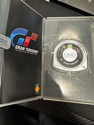 Gran Turismo PSP Ed. Coleccionista + Postales