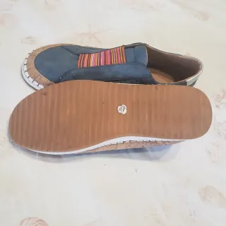 Zapatillas azules T.41 sin cordones con goma