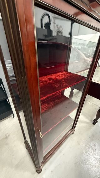 Mueble vitrina madera restaurada Escritorio Mesa