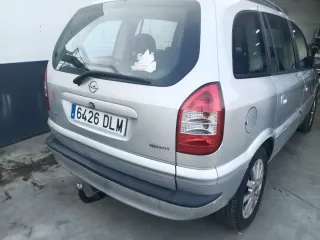 Opel Zafira muy bien cuidado solo le falla la EGR