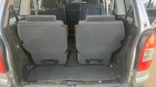 Opel Zafira muy bien cuidado solo le falla la EGR