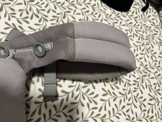 Mochila Ergobaby Omni 360 Gris