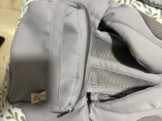 Mochila Ergobaby Omni 360 Gris