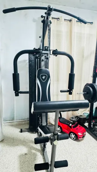 Equipo de gimnasio completo en GRANADA
