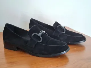 Mocasines ante BIBI LOU detalle hebilla