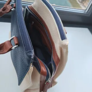 Bolso Fiorelli Beige y Azul