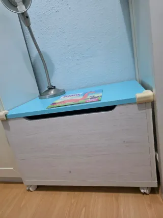 Cuna Montessori y Muebles a Juego