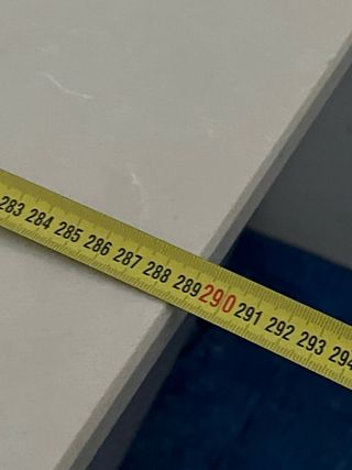 Muebles bajos de cocina piedra y madera