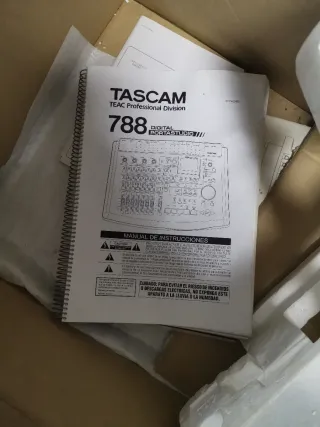 Grabadora Digital TASCAM 788