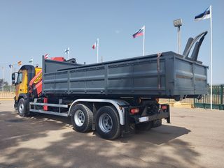 Volvo FM 420-CAMIONES GANCHO CON GRUA