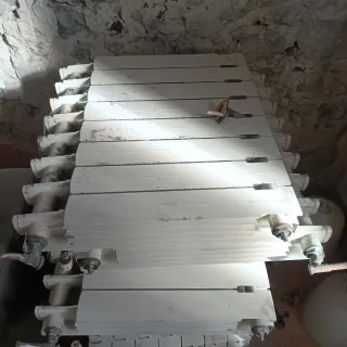 Radiadores de agua blancos