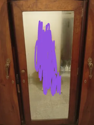 Armario ropero antiguo de madera y cristal