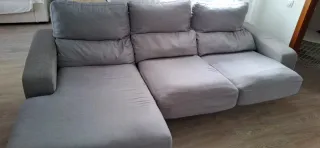 Sofá modular gris de tela