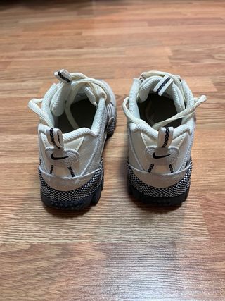 Nike Humara, talla 36