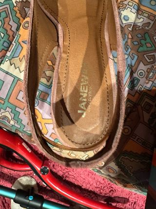 Zapatos destalonados rosa con lazo