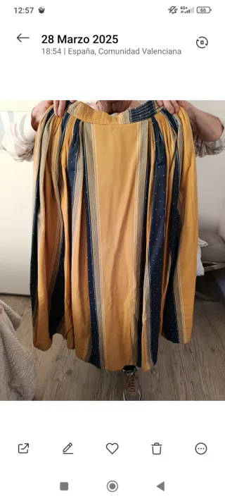 Traje de Huertana Negro y Beige sólo un uso.