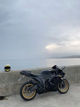 Kawasaki Ninja ZX6R 600
