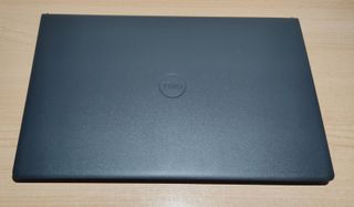 Portátil Dell Vostro 3510. 15'6p. FULLHD 20 GB RAM
