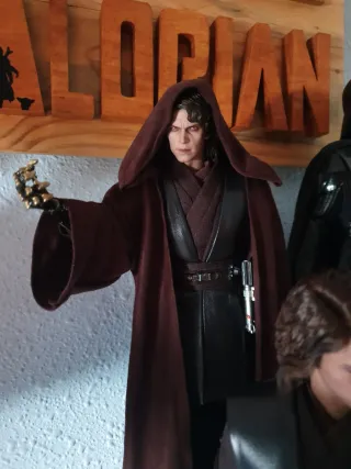 Hot Toys Anakin Skywalker MMS486 (Dark Side)