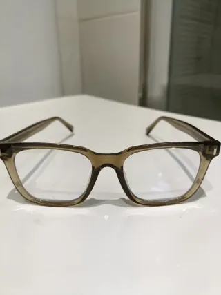 Gafas de óptica marrones