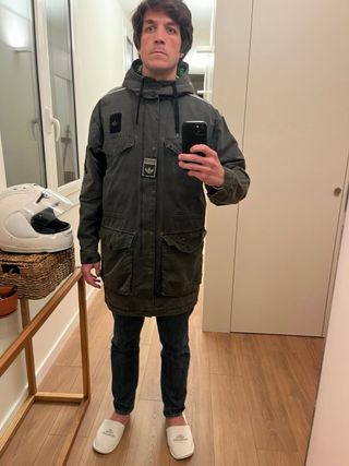 Parka ADIDAS LIMITED EDITION increíble Talla XL