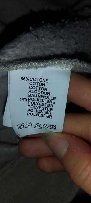 Felpa beige con zip e tasche