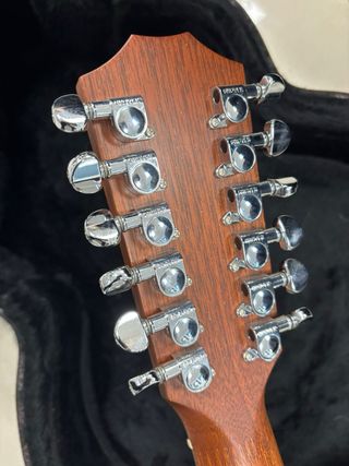 Guitarra Taylor 12 cuerdas acústica