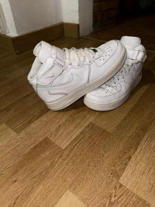 Nike Air Force 1 High Blancas