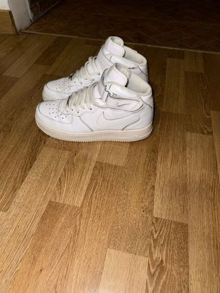 Nike Air Force 1 High Blancas