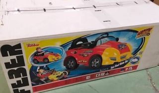 Feber Coche de Batería Mickey Hot Rod Ride On 6V de Feber