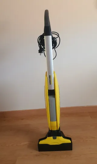 Aspiradora Fregadora Karcher