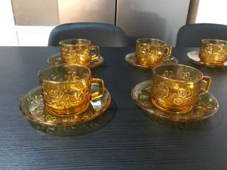 Juego café 12 piezas ámbar años 70