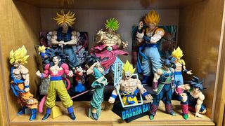 Figura Goku Super Saiyan versione manga